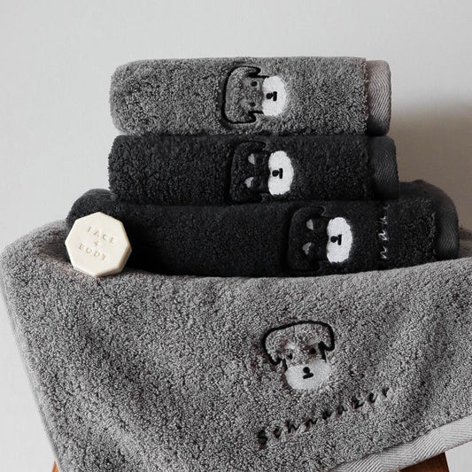 ※予約販売【BM WORLD】ネーム刺繍プレミアムホテルタオル（シュナウザー）