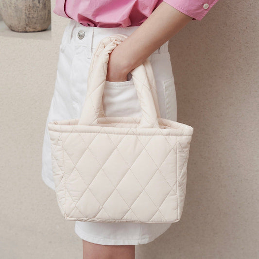 ※予約販売【small stuff】QUILTED MINI BAG（CREAM）