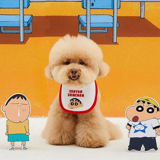 ※予約販売【DA】Crayon Shin-shan Boucle Dog Bib（Shinchan）