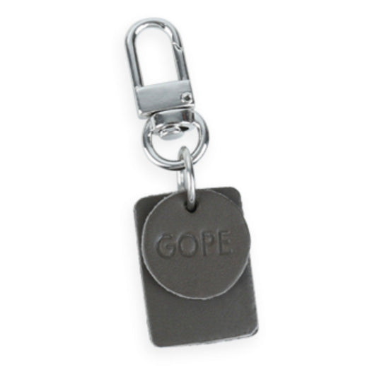 ※予約販売【GOPE】 Nature DOG NAME TAG(Gray)