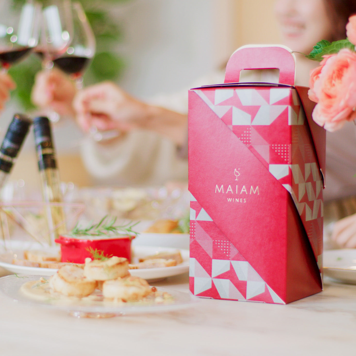 MAIAM WINES PARTY BOX〈レシピ付き9本セット〉 MAIAM PARTY BOX〈レシピ付き9本セット〉 – Gift × Gift