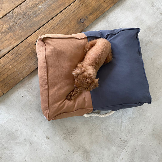 ※※予約販売【monchouchou】The Standard Cushion（ブラウン）